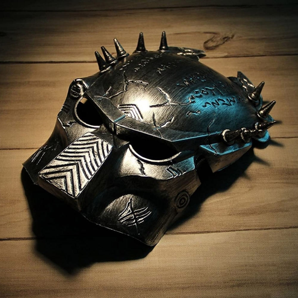 Predator Mask in Silver or Gold - Picture 4 of 6